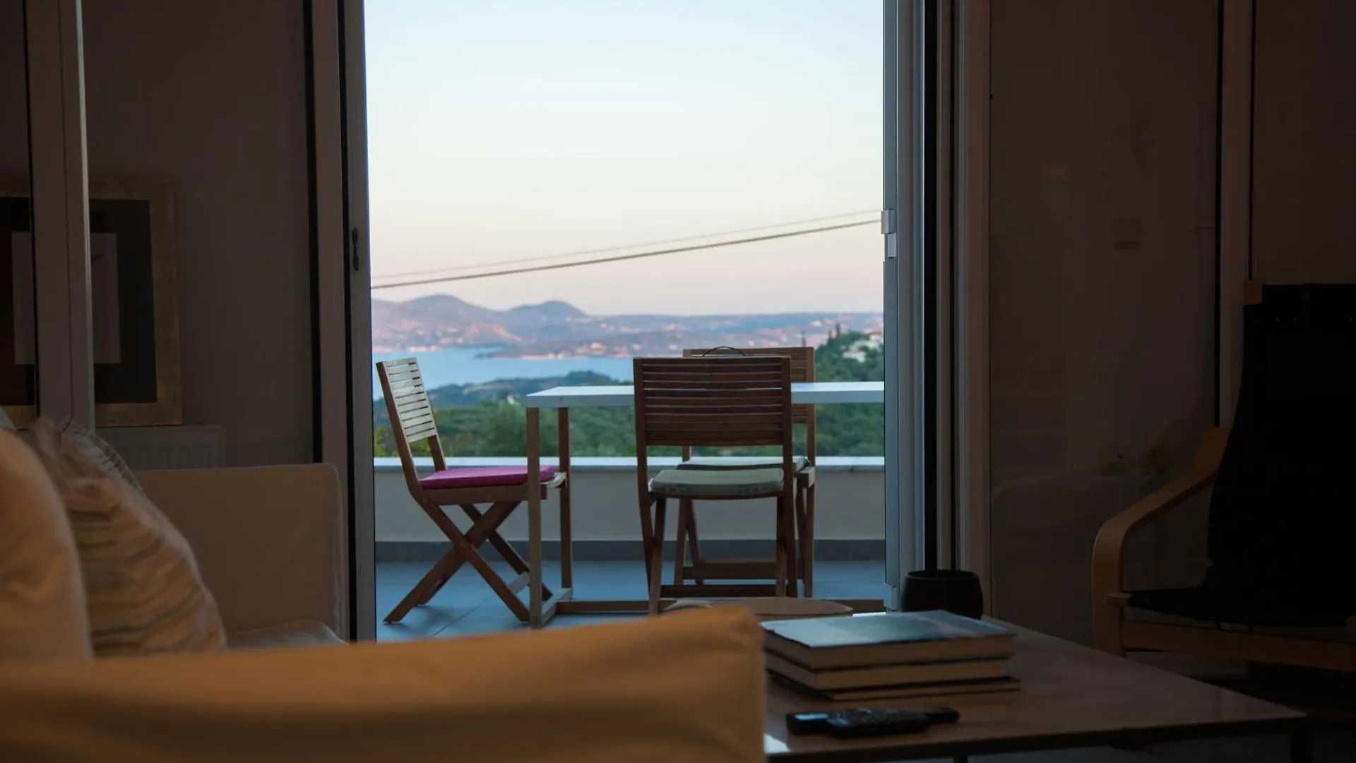 La Casa Bianca Διαμέρισμα Skineas